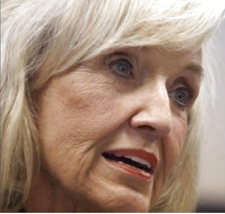 25P I really love jerking off to Conservative Jan Brewer