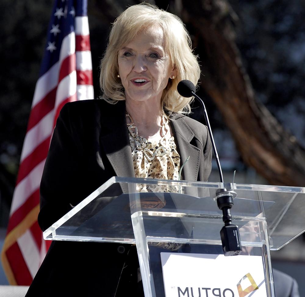 25P I really love jerking off to Conservative Jan Brewer