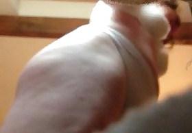 16P Wife in bathroom