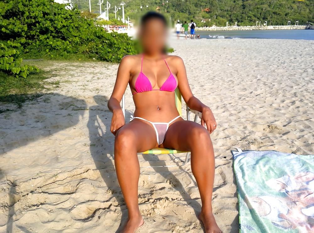 25P Fucking sexy brazilian flasher exhibitionist