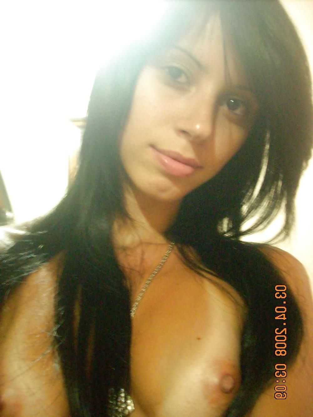 25P Hot Brazilian Brunette