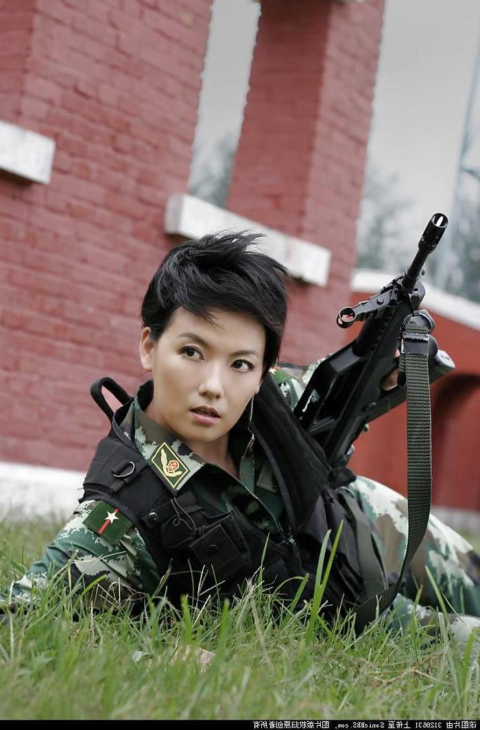 25P Army Girls