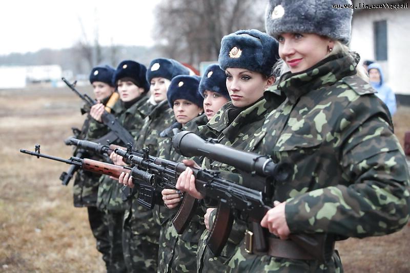 25P Army Girls