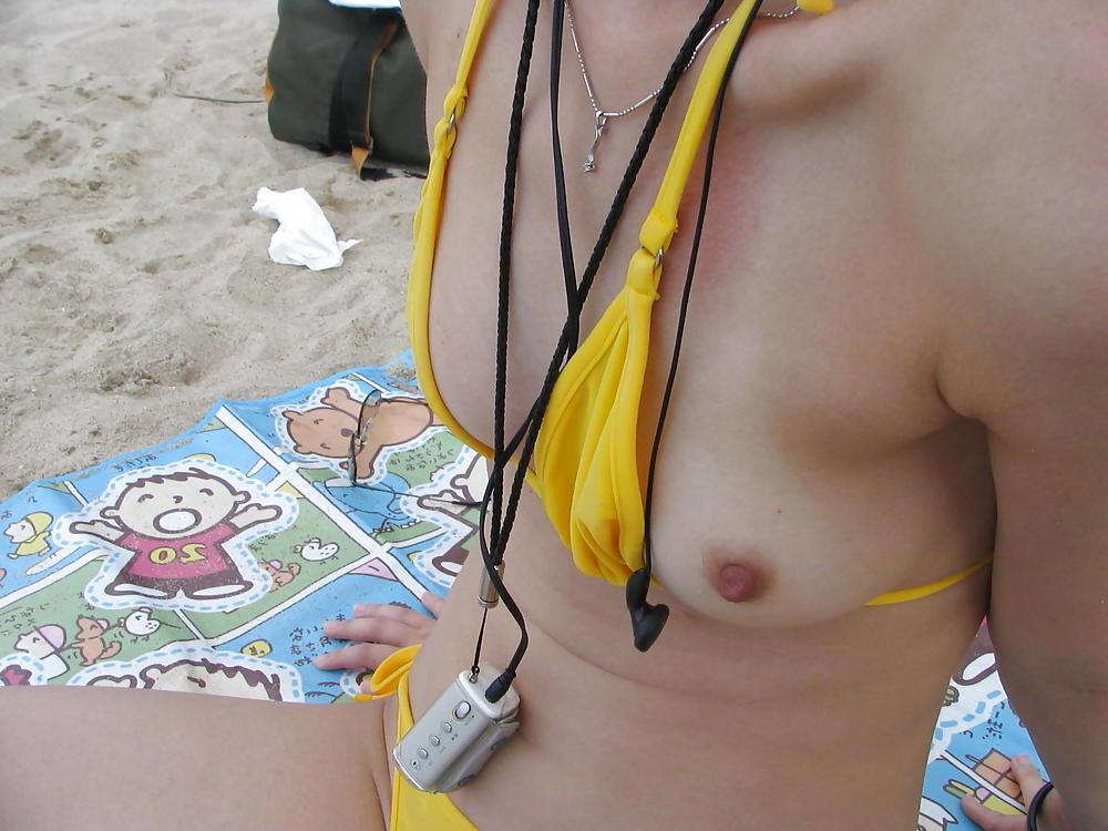 25P Sweet beach babe from HK