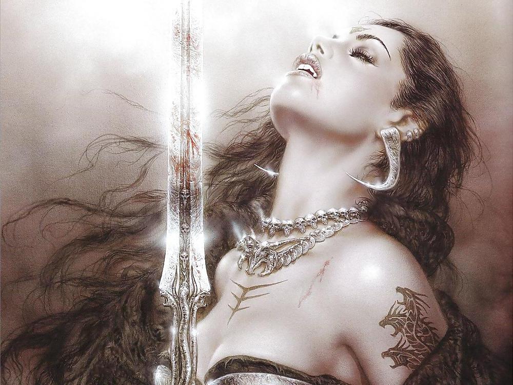 25P Fantasy Women With Swords
