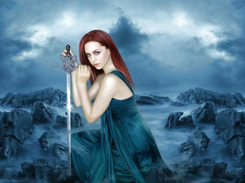 25P Fantasy Women With Swords