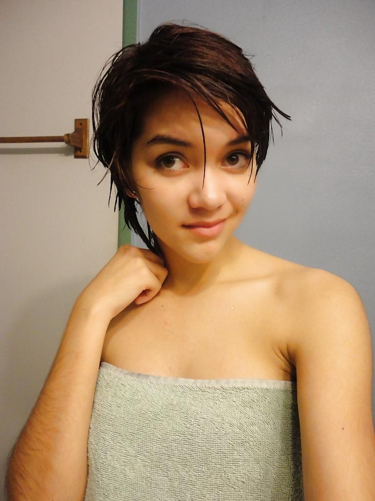 22P Found On The Web - 24 (Bathroom and Shower)