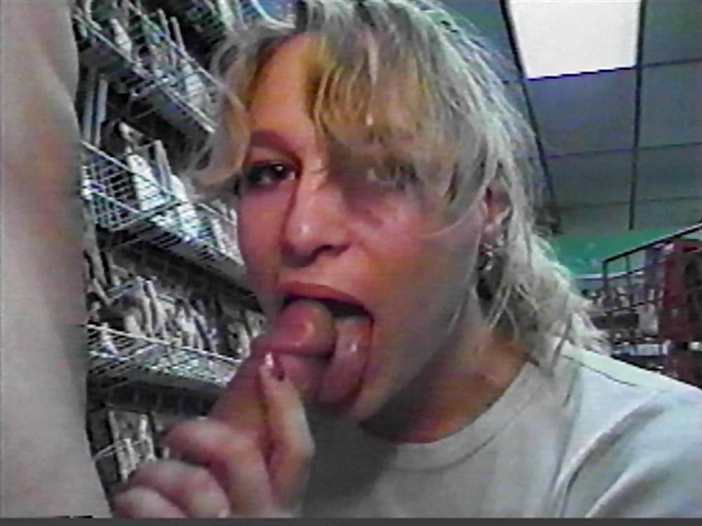 25P Porn Store Suck Off