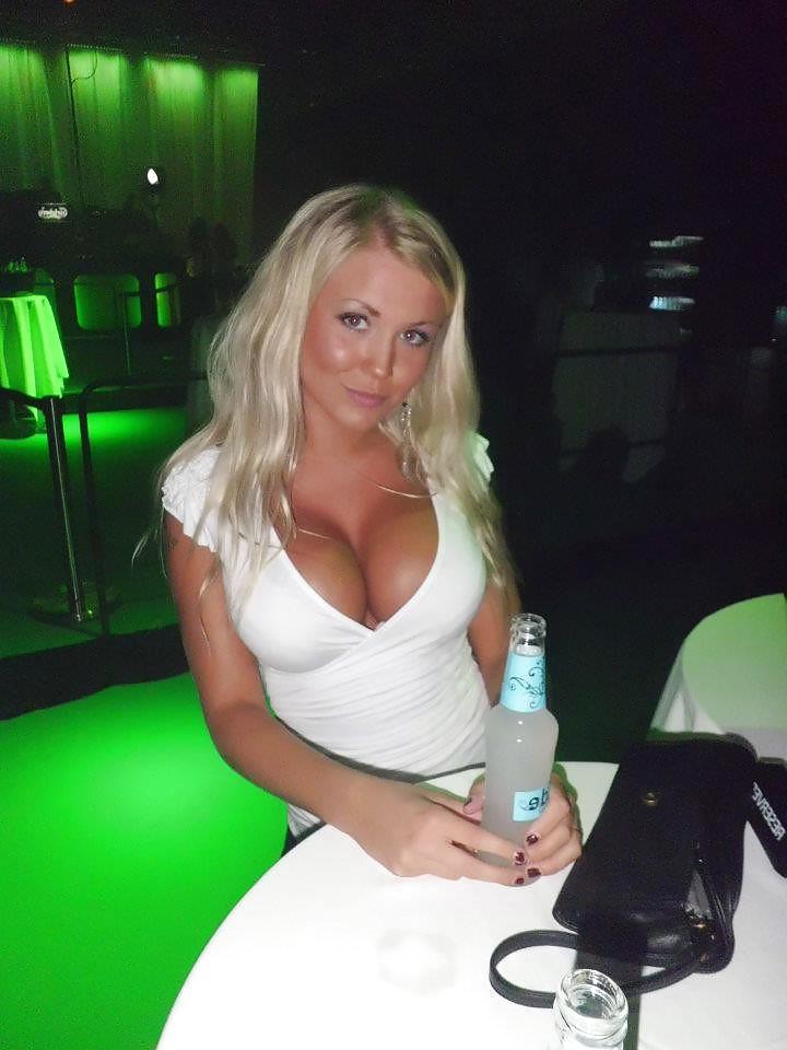 25P Bimbo's
