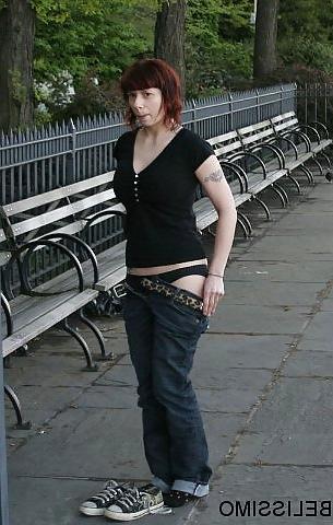 13P Heather, premier strip public !