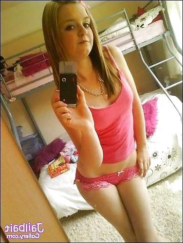 13P Sexy uk girl mirror