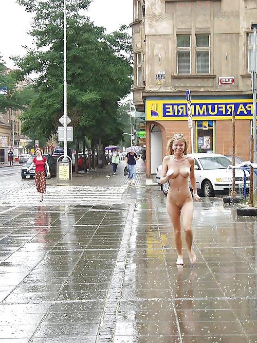 20P Public display 141