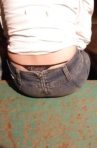 25P Thong Volume II