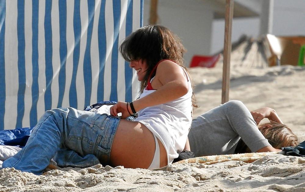 25P Thong Volume II