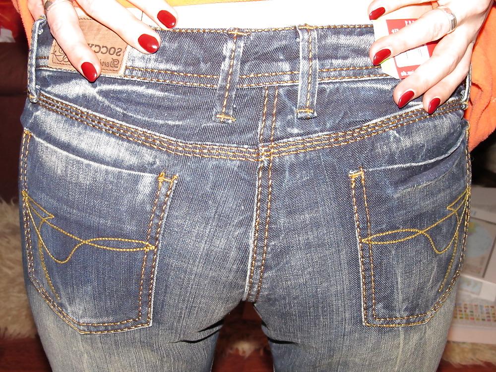 7P New jeans and pussy unshaved