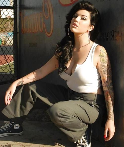 25P Curvy Beauties 56 Clothed Edition