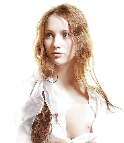 25P Erotic  Art Teens