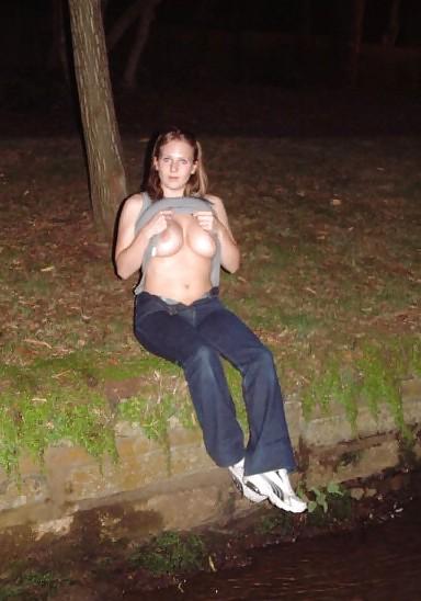 25P Queens in Jeans LLXXXII