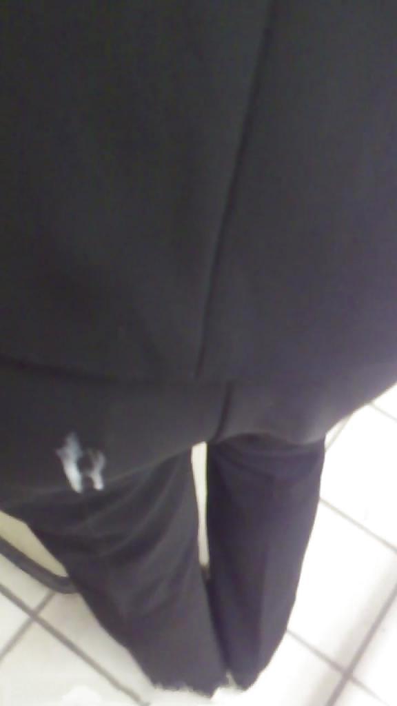 25P Chinese girls in public