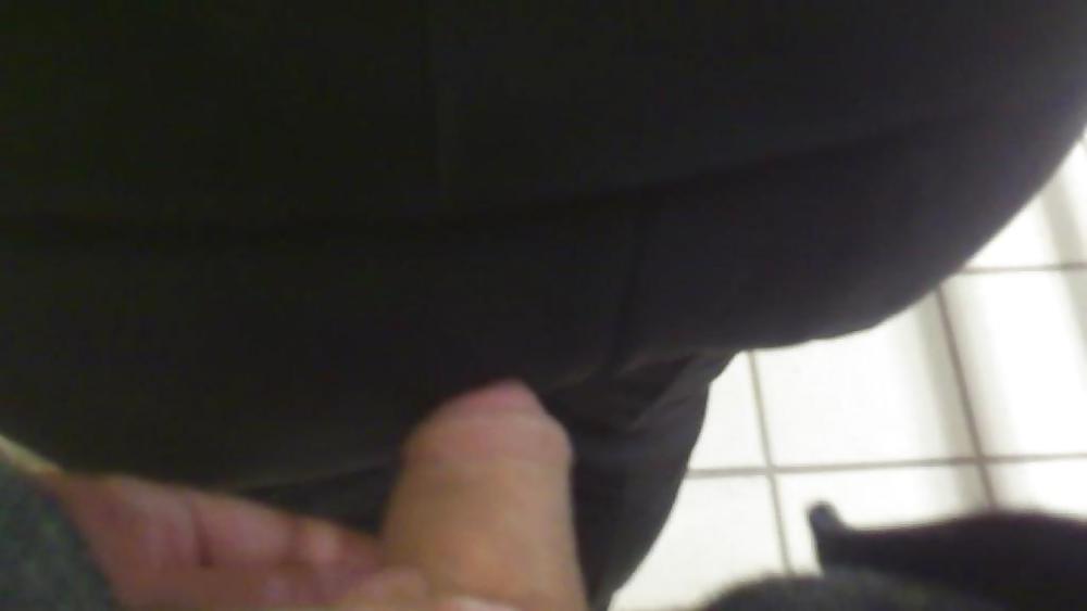 25P Chinese girls in public
