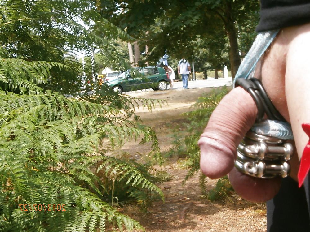 11P Exhib outdoor sexe public hanjob cum