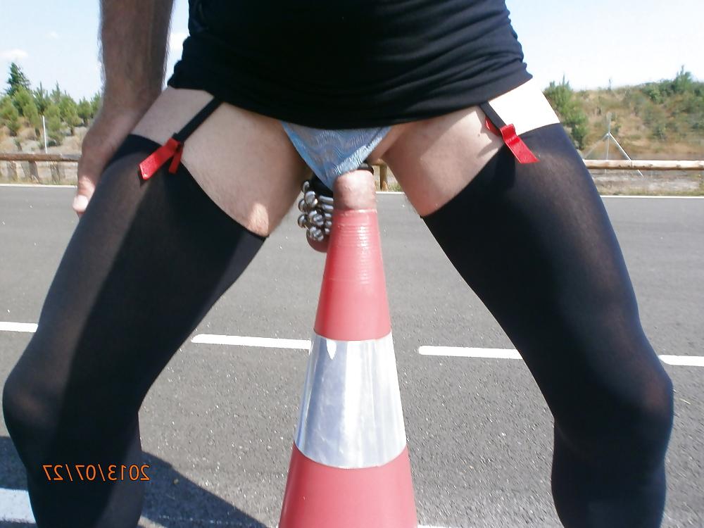 11P Exhib outdoor sexe public hanjob cum
