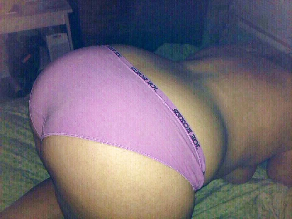 19P Tiny Joe Boxer panties on pigs fat ass