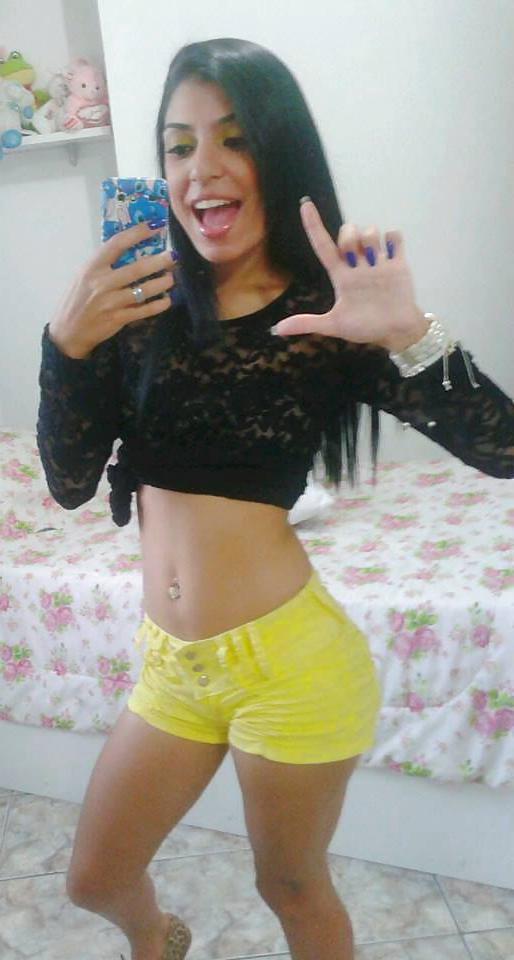 25P Brazilian Woman 18