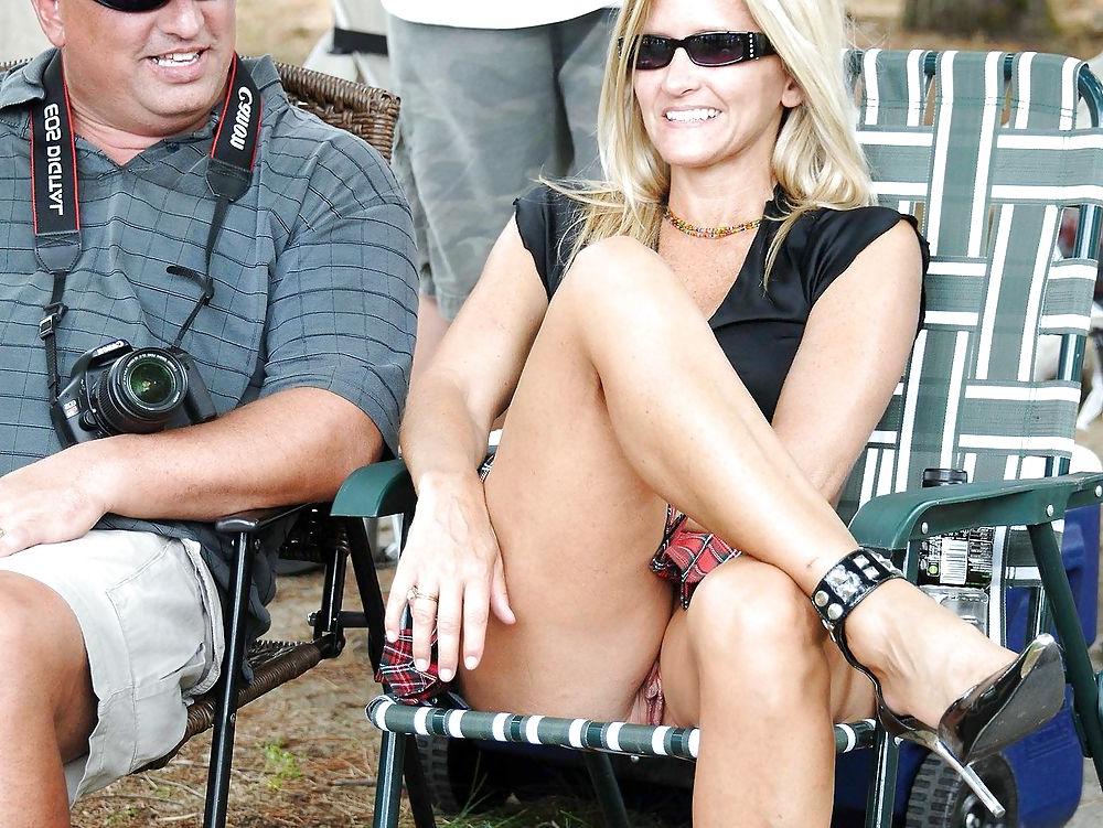 22P Outdoor pussy spy 4