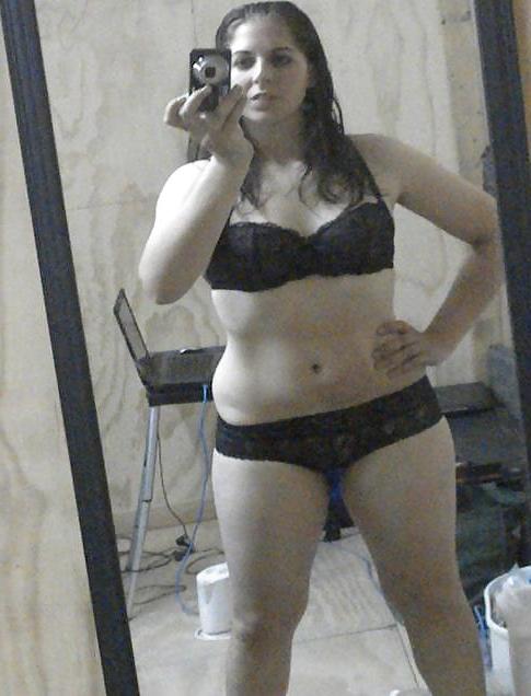 25P Hot Military Women