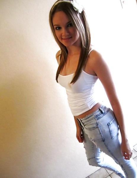 25P Queens in Jeans CLII