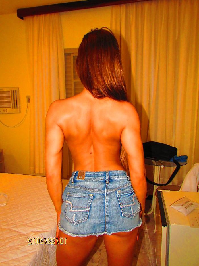 25P Brazilian Hot Wife