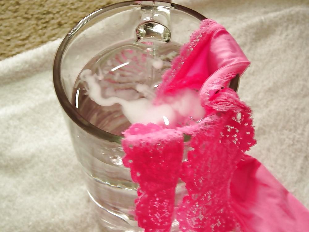 25P Pink Thong & Water Cumshot