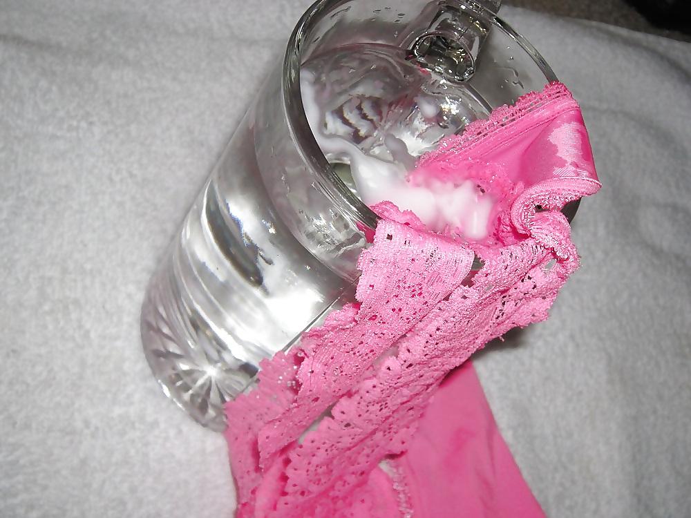 25P Pink Thong & Water Cumshot