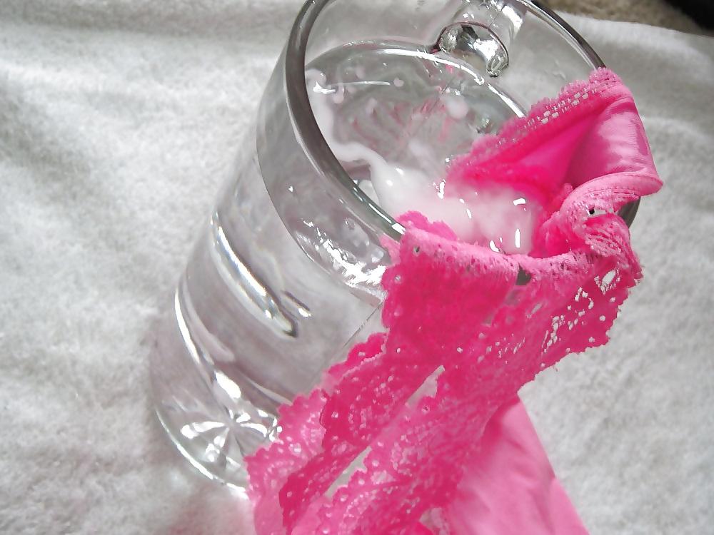 25P Pink Thong & Water Cumshot