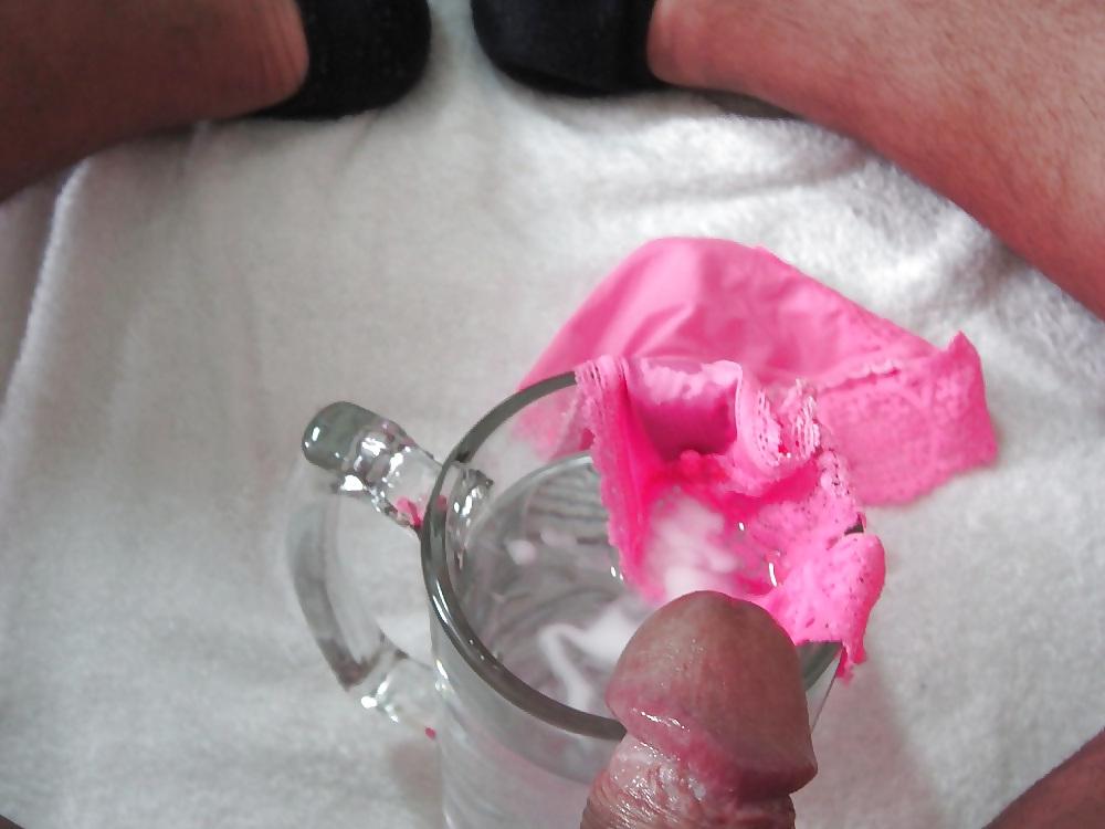 25P Pink Thong & Water Cumshot