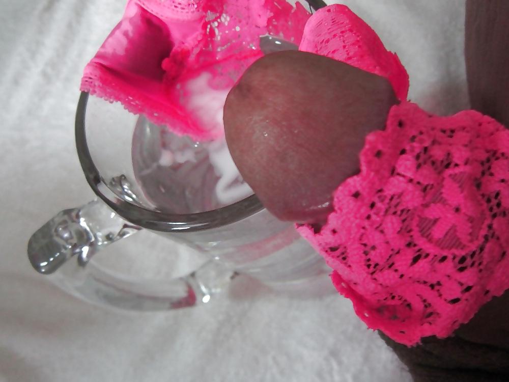 25P Pink Thong & Water Cumshot