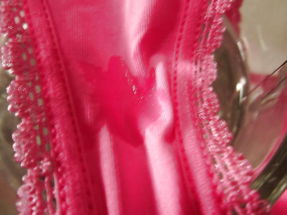 25P Pink Thong & Water Cumshot