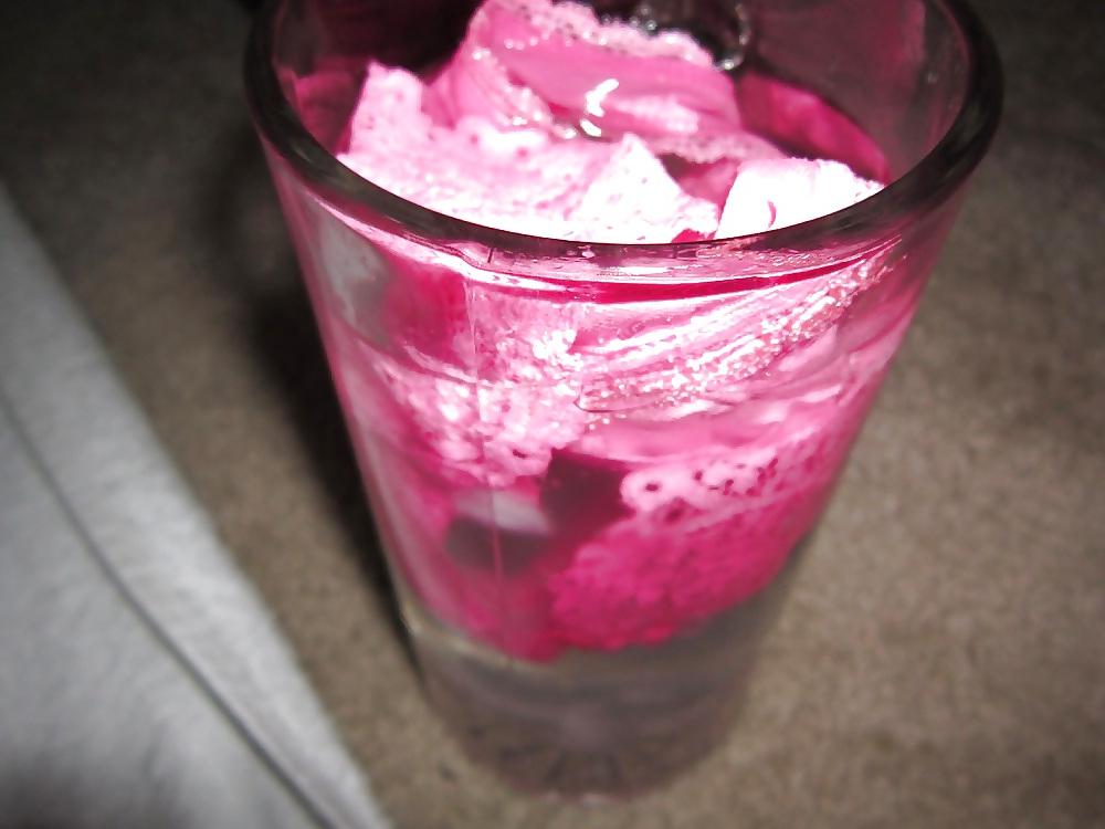 25P Pink Thong & Water Cumshot
