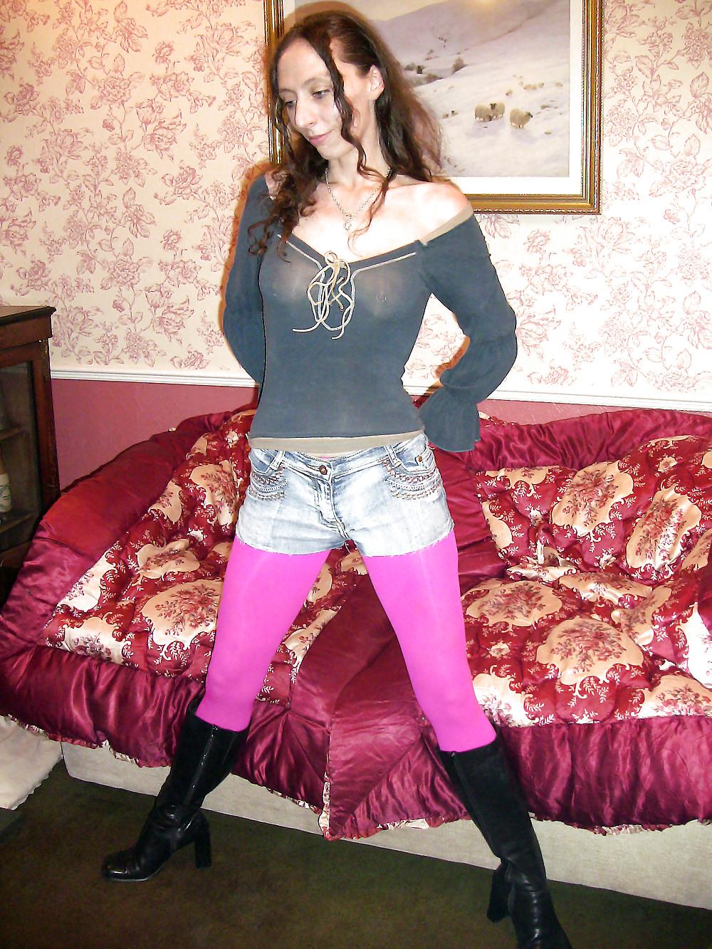 11P Tim80 Glamour shots in Daisy Dukes