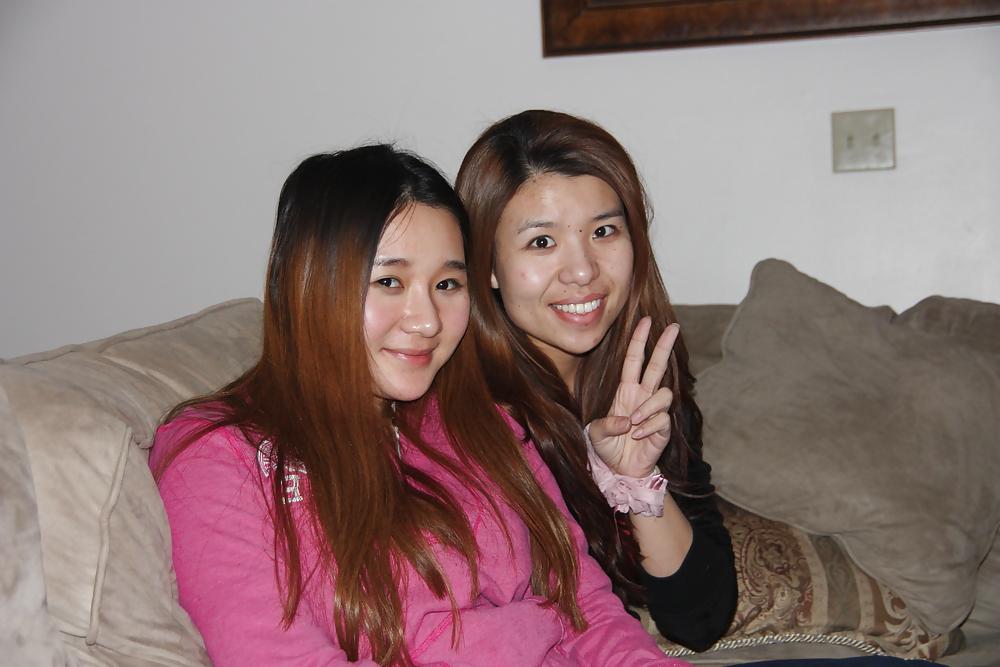 25P Random nonnude chinese girl