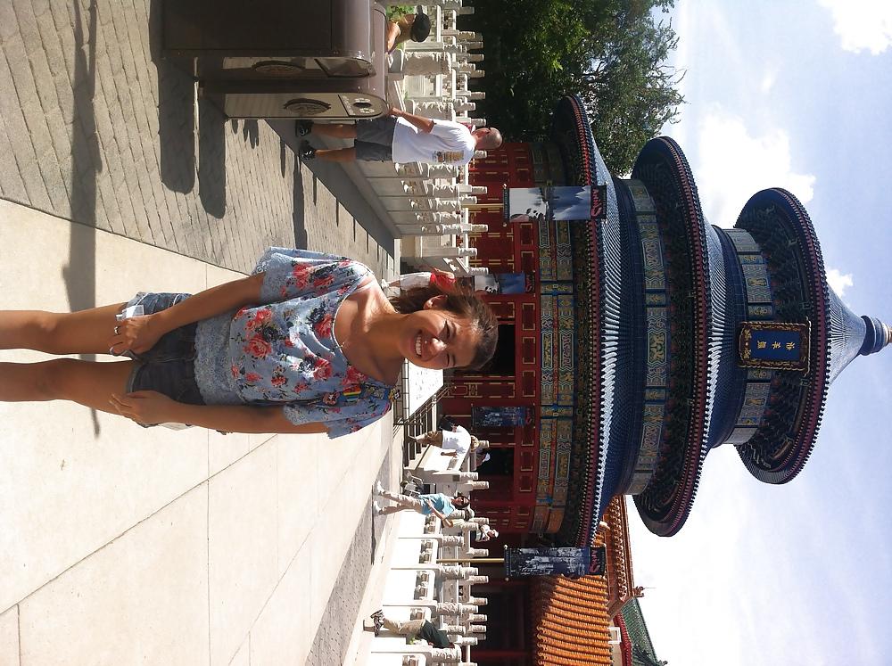 25P Random nonnude chinese girl