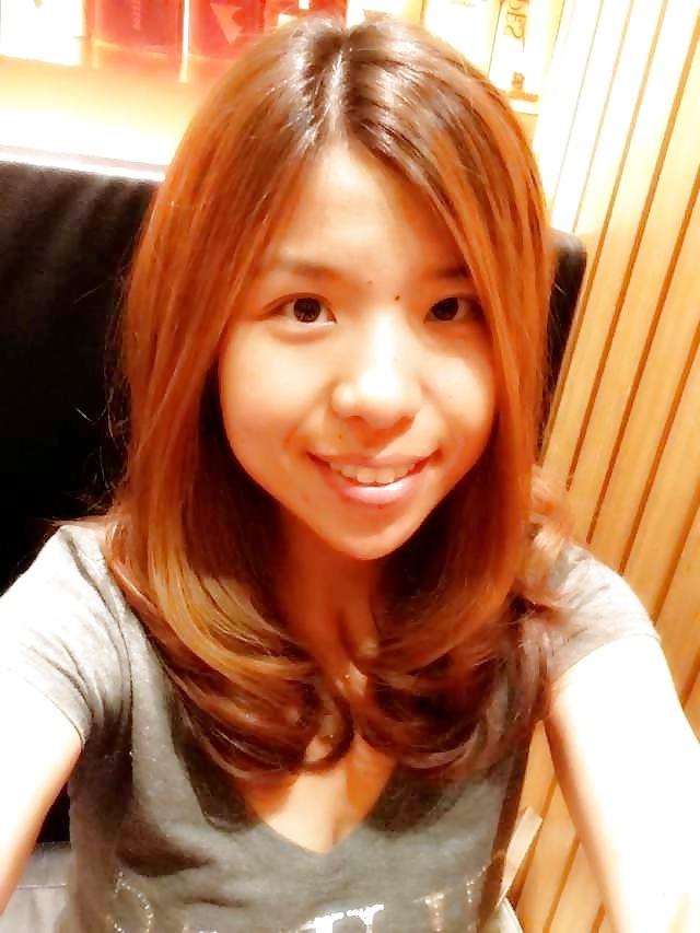 25P Random nonnude chinese girl