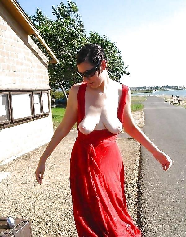 25P Mature saggy tits