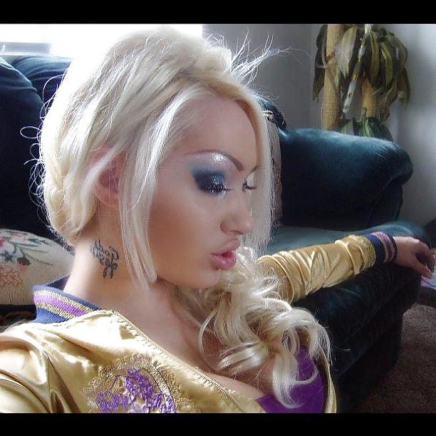 25P Fake lips, tits, nails BIMBO Mix 2