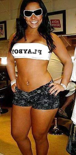 25P Brazilian Sex Bomb Andressa Soares
