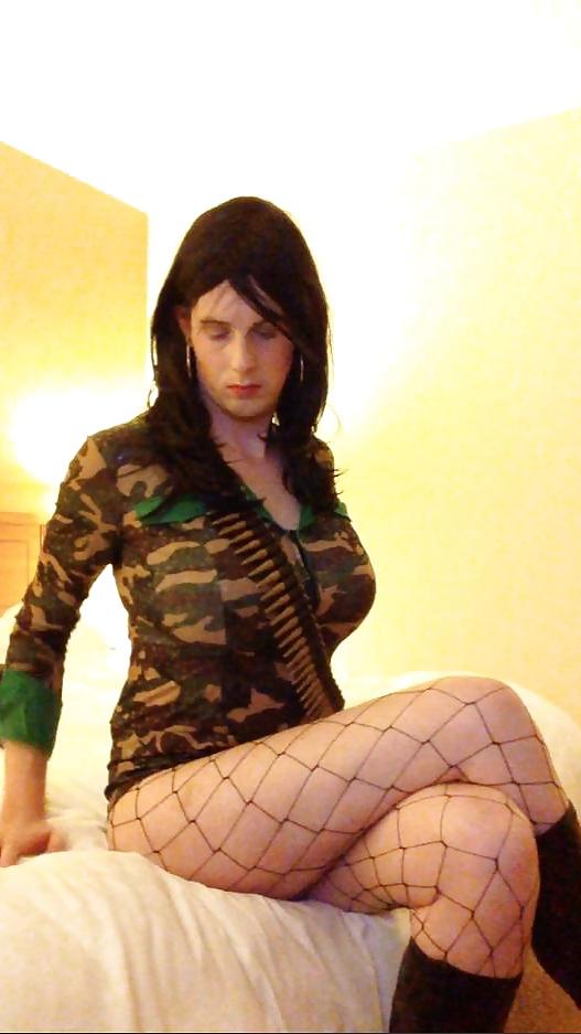 23P Army Girl