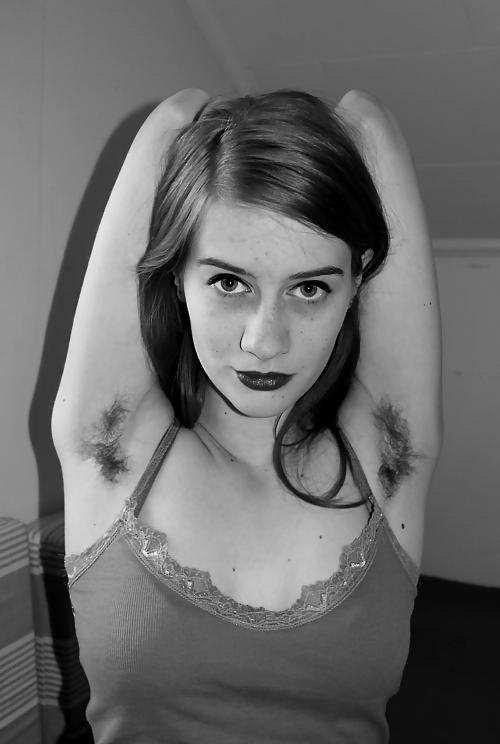 25P Chicks with armpit fur