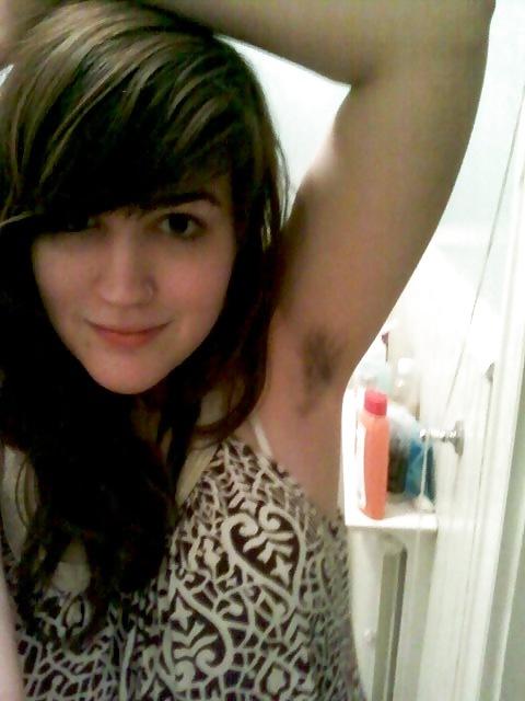 25P Chicks with armpit fur