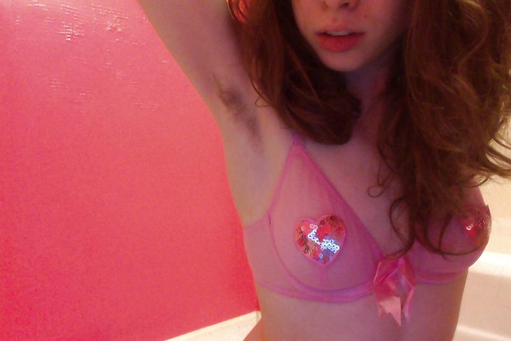 25P Chicks with armpit fur